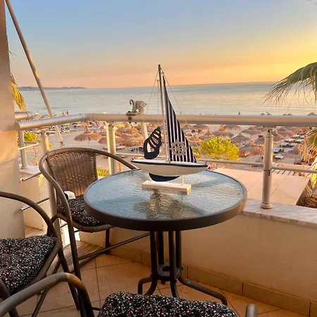 Super Seaview Apartamento *